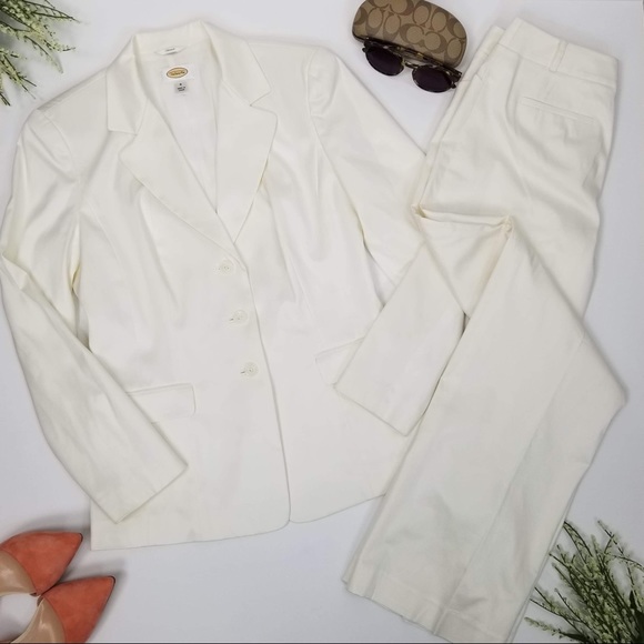 Talbots Jackets & Blazers - Talbot’s Stretch White Suit- blazer and trousers